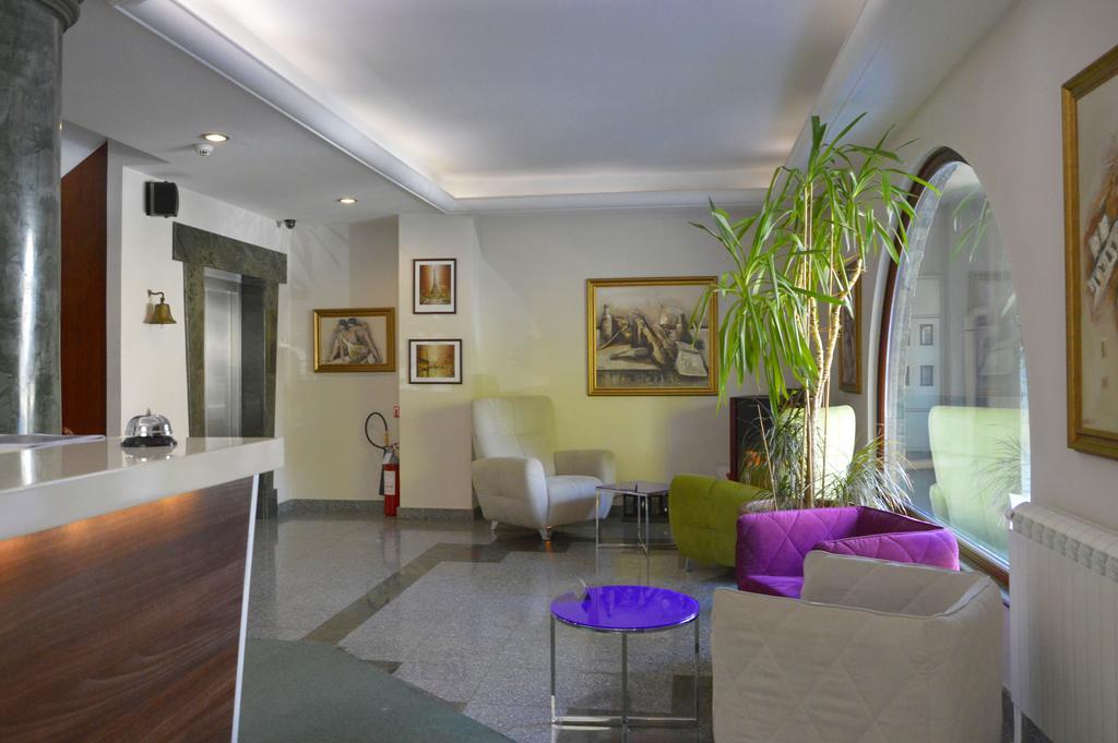 Modern Inn Boutique Hotel Σκόπια Εξωτερικό φωτογραφία