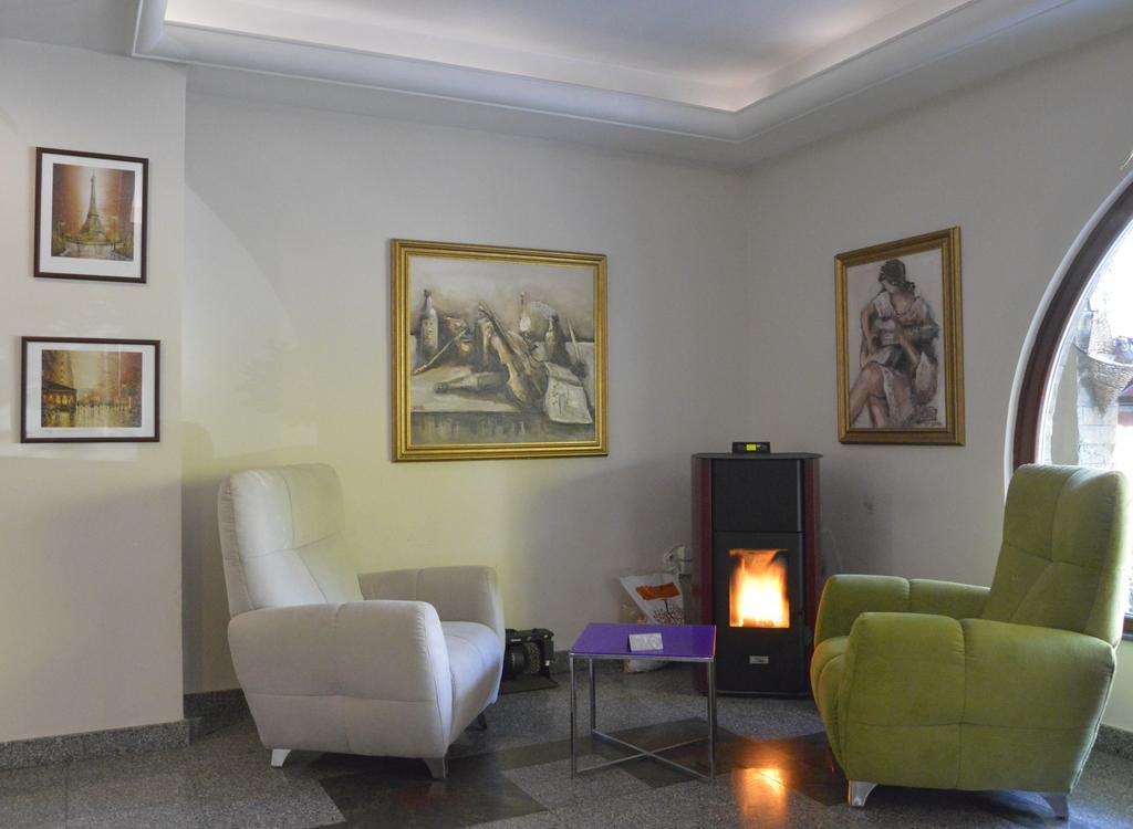 Modern Inn Boutique Hotel Σκόπια Εξωτερικό φωτογραφία