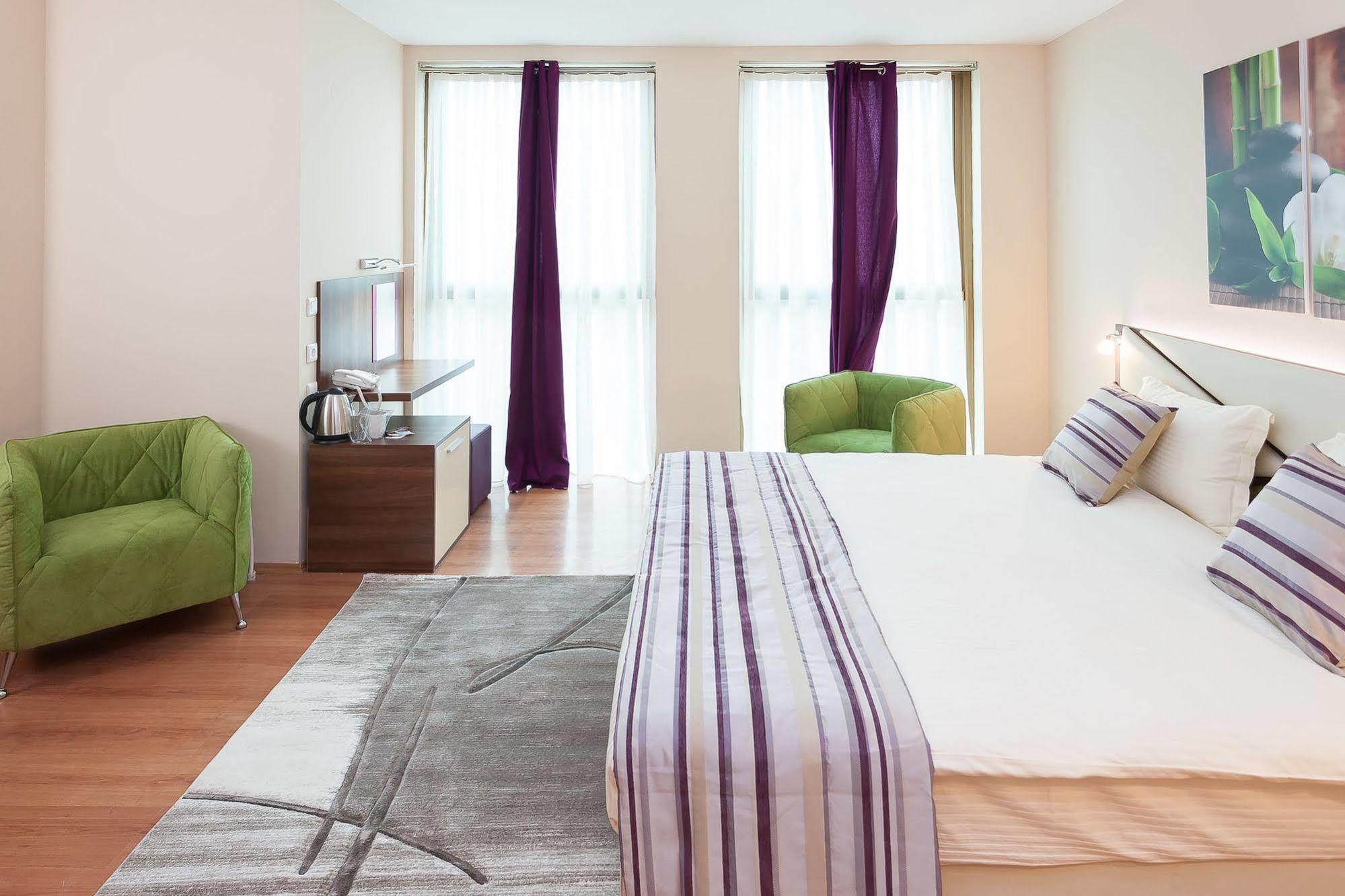 Modern Inn Boutique Hotel Σκόπια Εξωτερικό φωτογραφία
