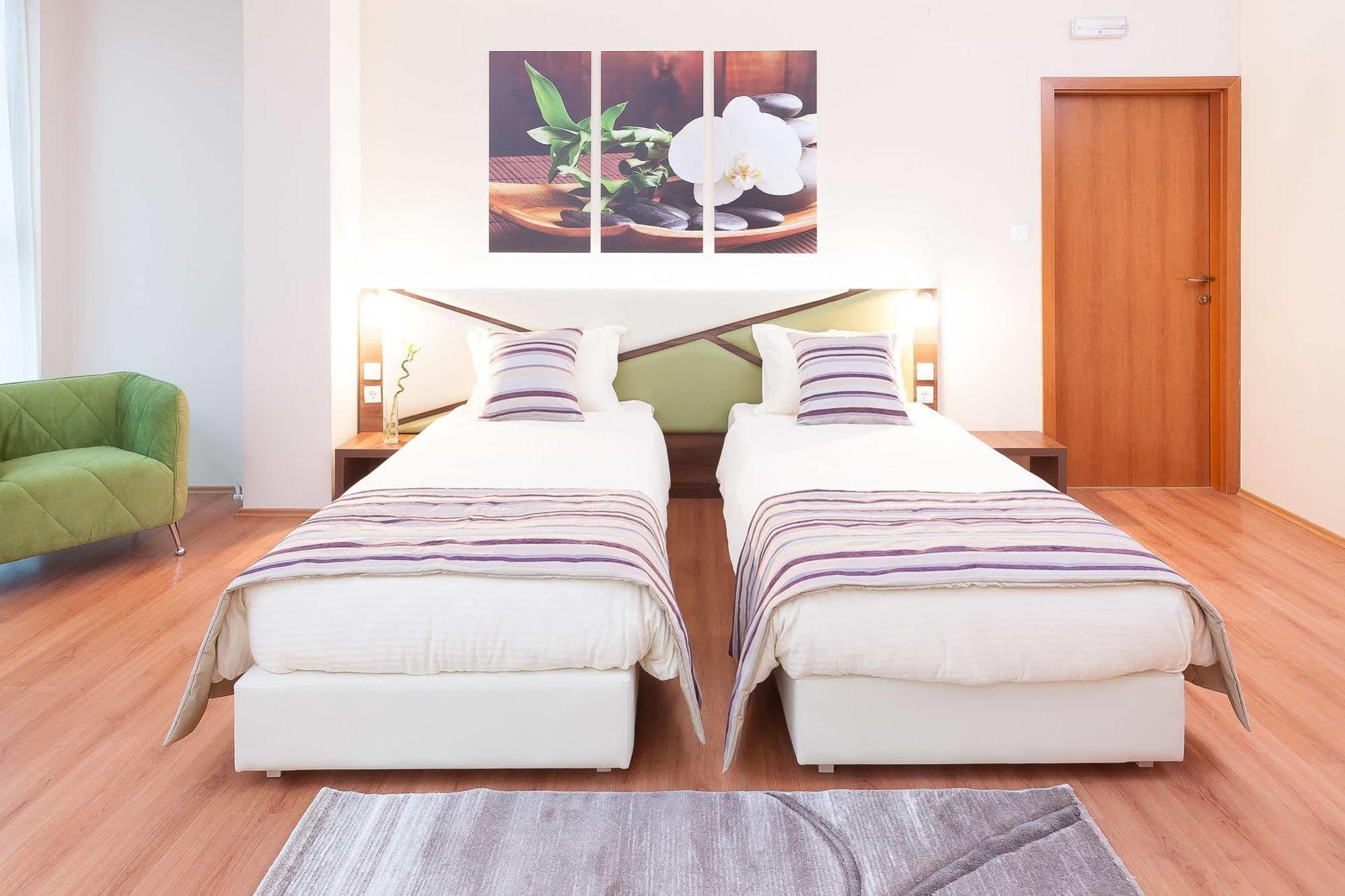 Modern Inn Boutique Hotel Σκόπια Εξωτερικό φωτογραφία