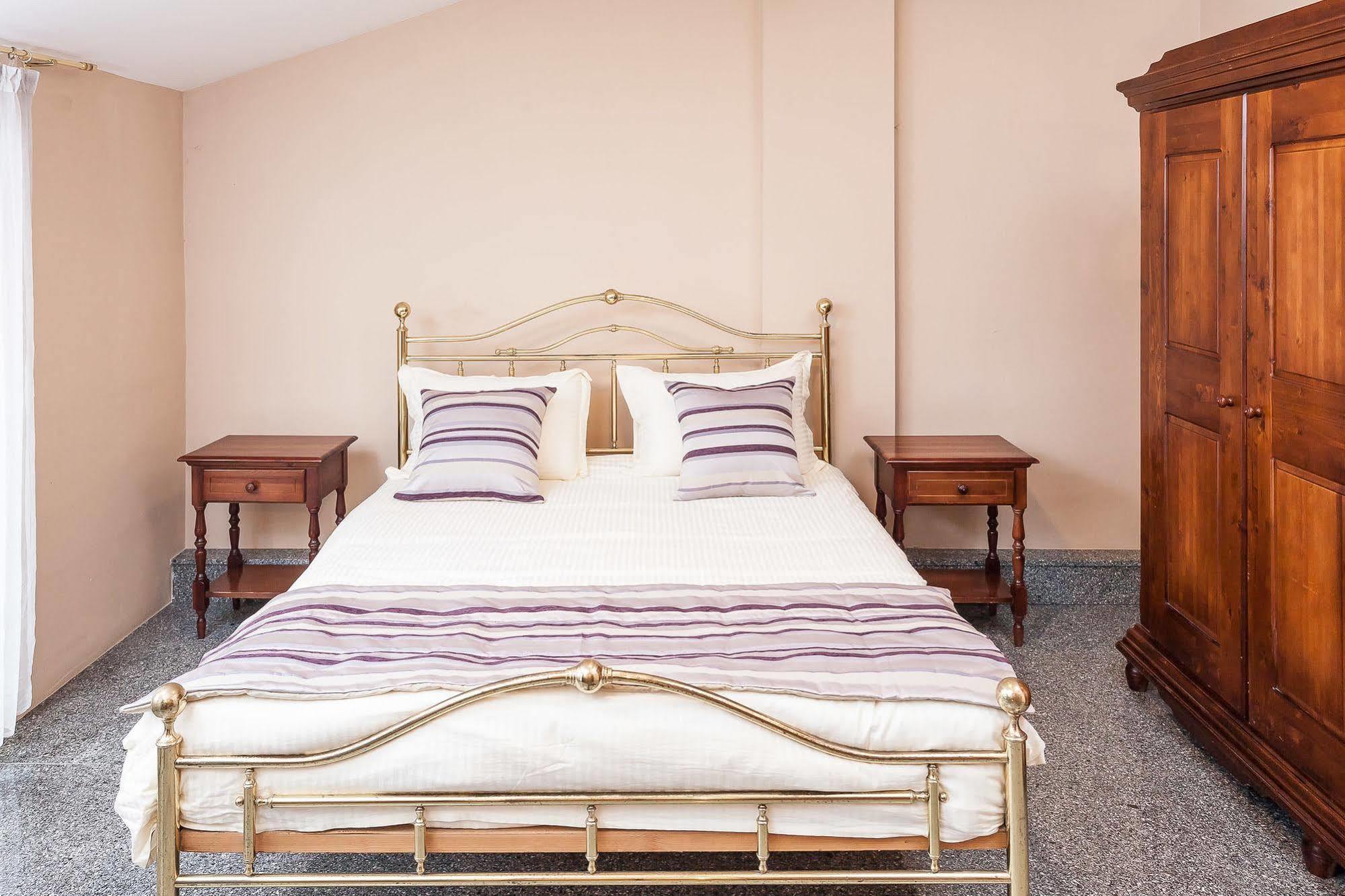 Modern Inn Boutique Hotel Σκόπια Εξωτερικό φωτογραφία