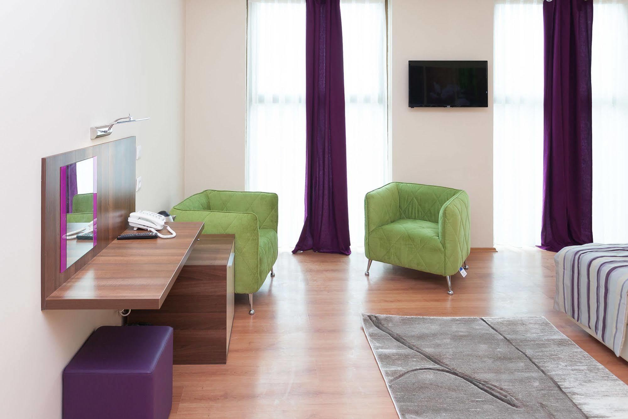 Modern Inn Boutique Hotel Σκόπια Εξωτερικό φωτογραφία