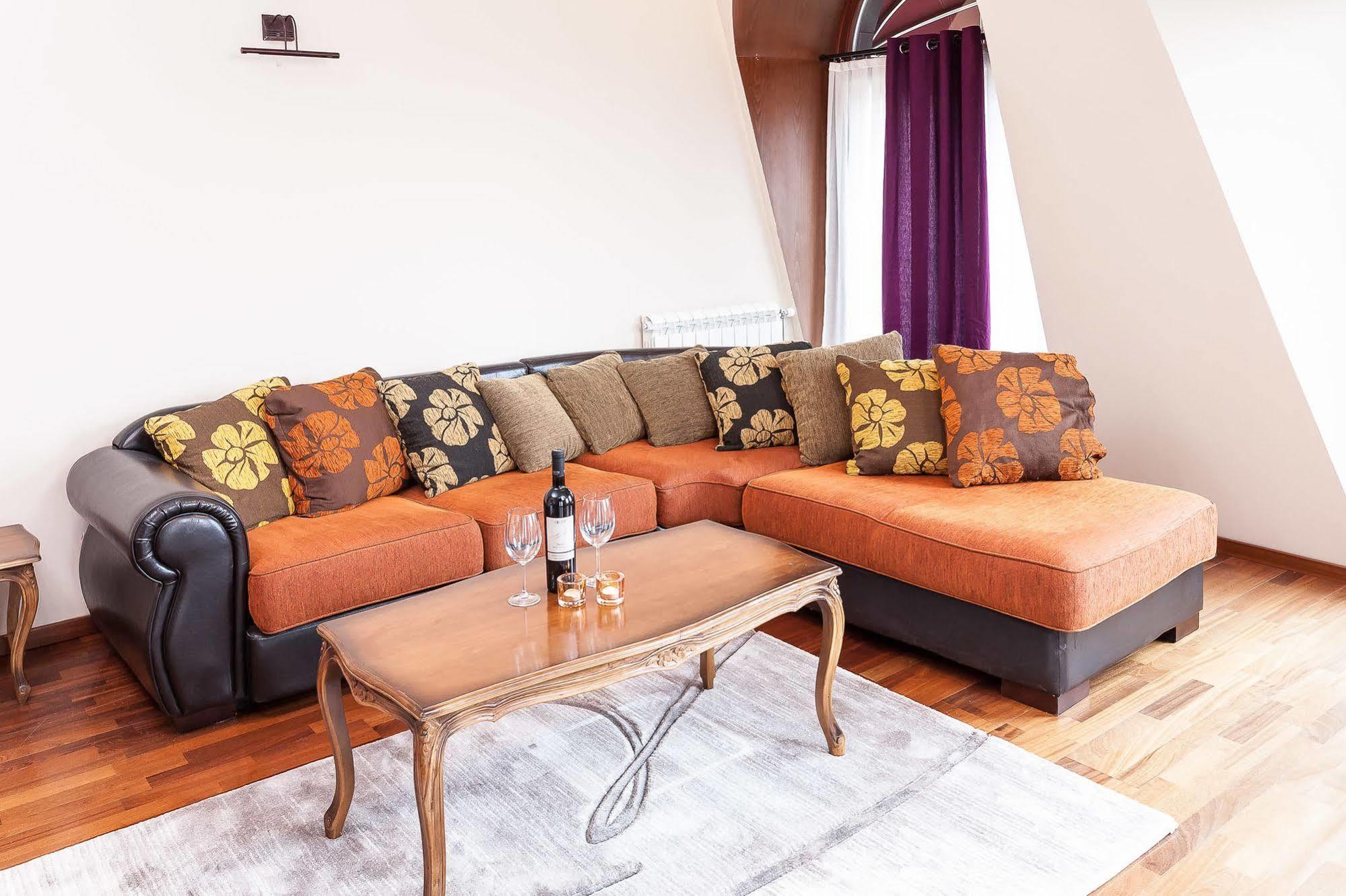Modern Inn Boutique Hotel Σκόπια Εξωτερικό φωτογραφία